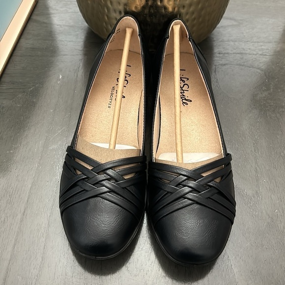 LifeStride Incredible Slip On (WIDE) - Picture 4 of 8